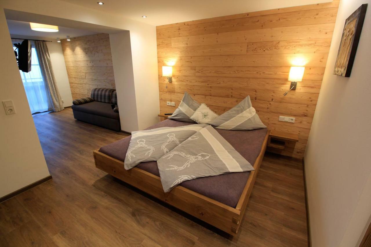 Pension Tannenhof Leogang Exterior photo